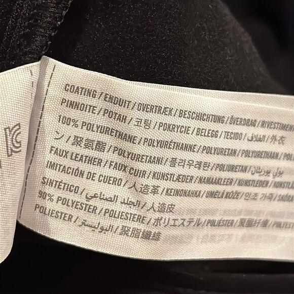 Abercrombie & Fitch The 90’s Straight Ultra High Rise Faux Leather Pants 28 6R - Picture 5 of 6